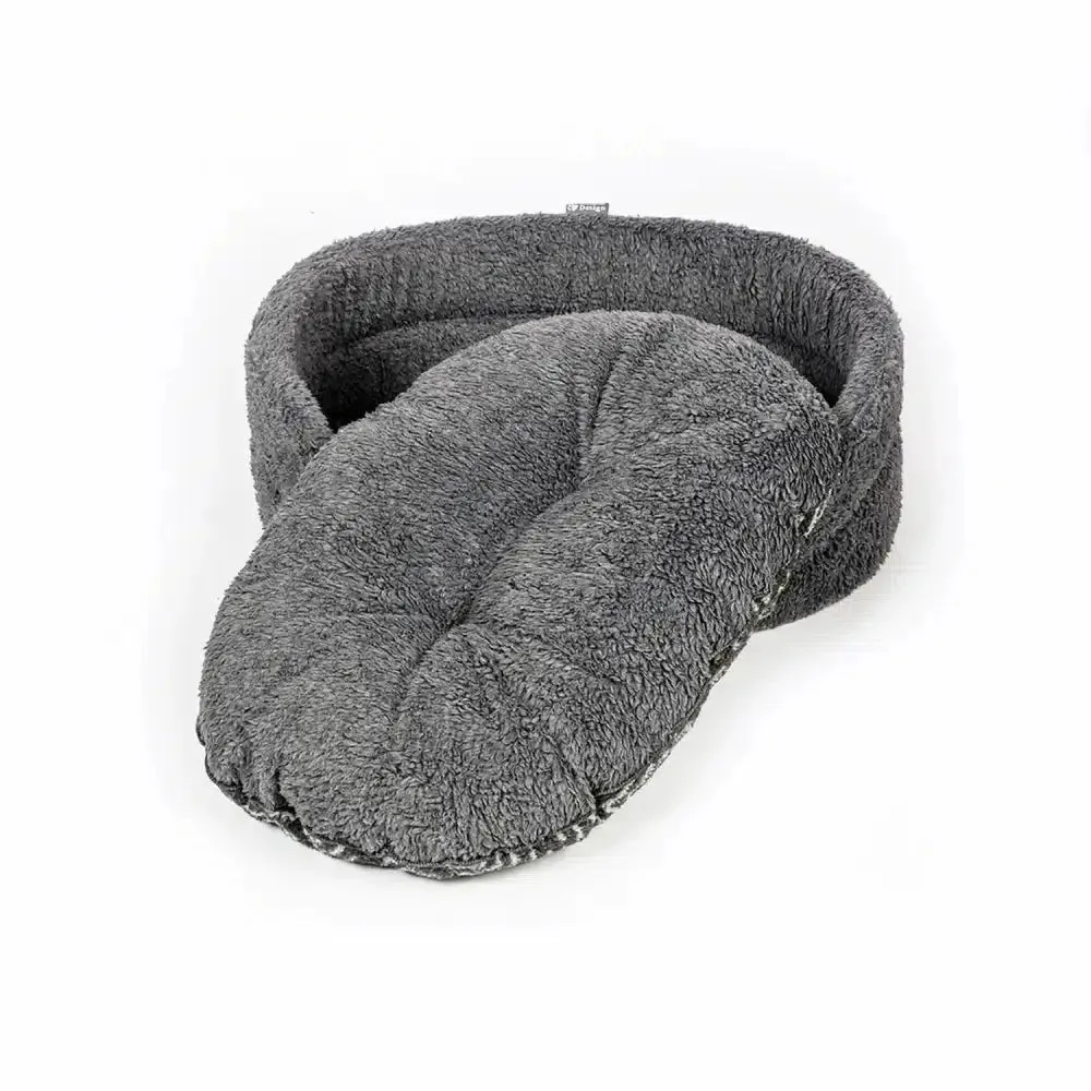 Danish Design Fleece Slumber Bed Charcoal Arrows